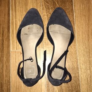 Blue/gray flats